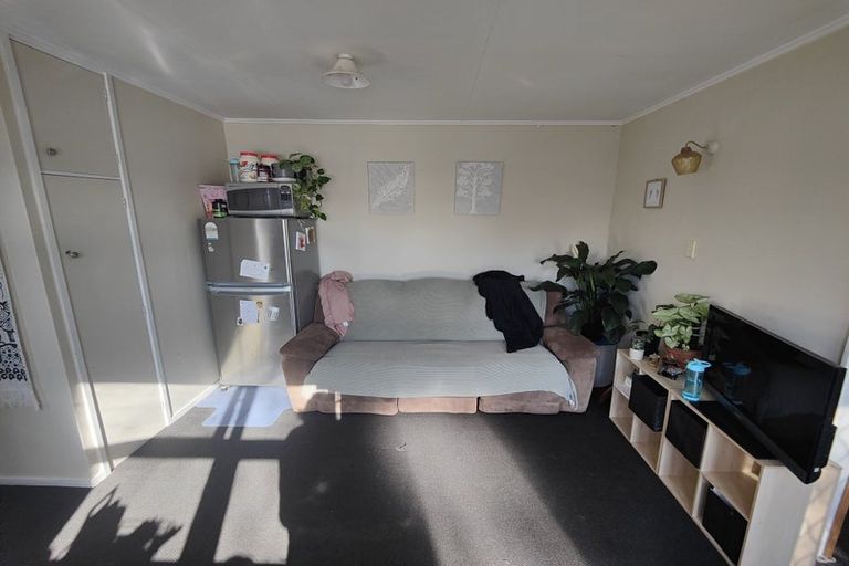 Photo of property in 27 Lancaster Street, Highbury, Palmerston North, 4412