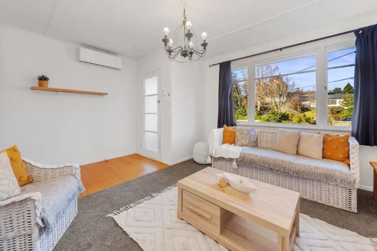 Photo of property in 6 Nikau Street, Springfield, Rotorua, 3015