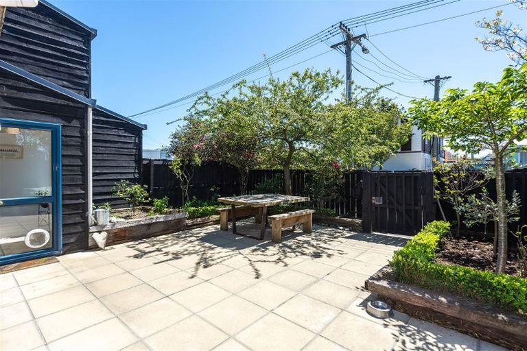 Photo of property in 3/66 Clare Road, St Albans, Christchurch, 8014