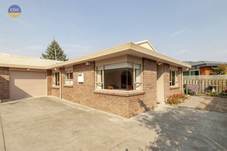 Photo of property in 3/427 Gloucester Street, Taradale, Napier, 4112