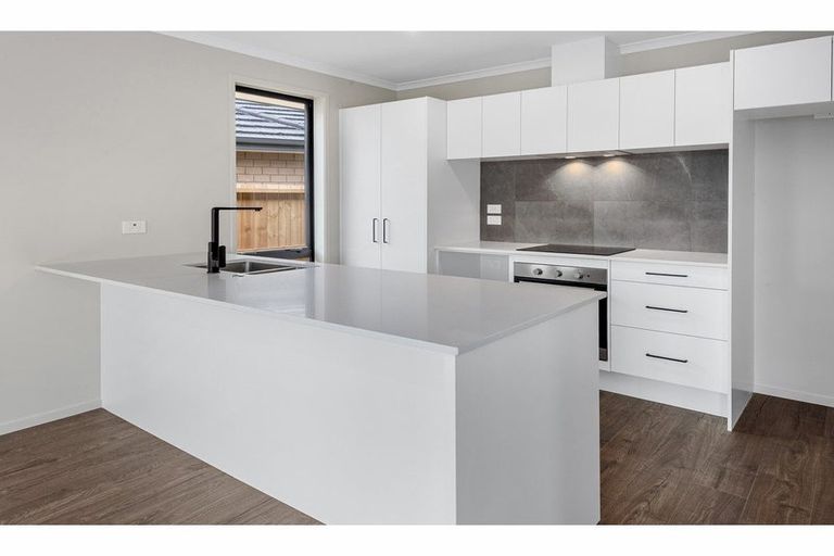 Photo of property in 12 Parera Crescent, Tikipunga, Whangarei, 0112