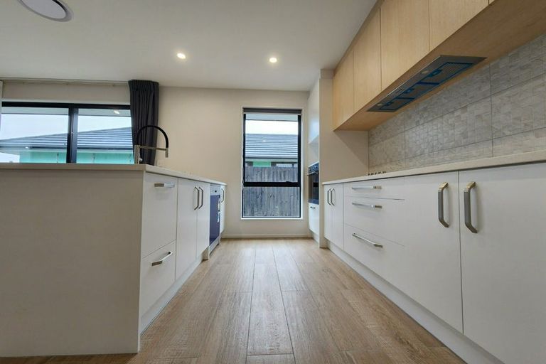 Photo of property in 30 Glengael Drive, Halswell, Christchurch, 8025