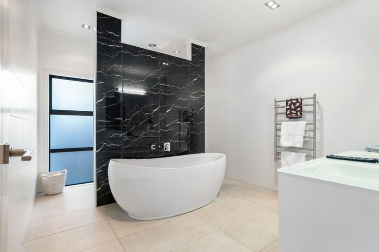 Photo of property in 314 Waterways Parade, Pauanui, Hikuai, 3579