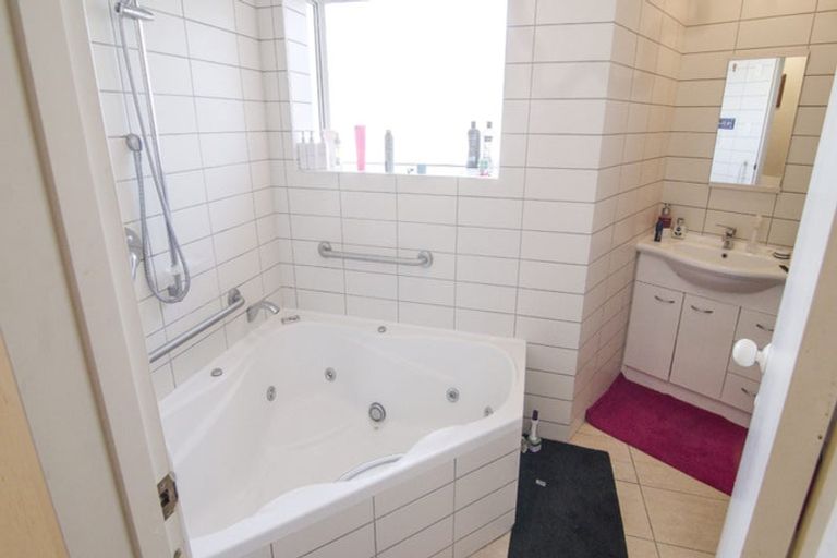 Photo of property in 159a Highsted Road, Casebrook, Christchurch, 8051