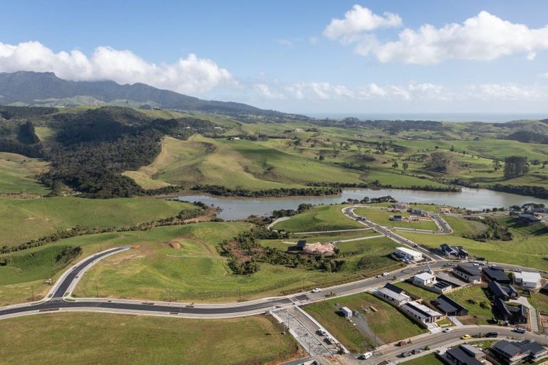 Photo of property in 9 Waipatukahu Lane, Raglan, 3225