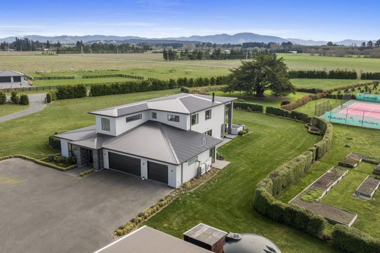 Photo of property in 1 Hayfield Terrace, Cust, Rangiora, 7471