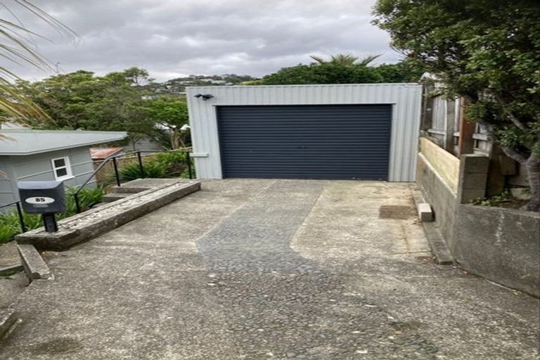 Photo of property in 85 Harbour View Road, Northland, Wellington, 6012