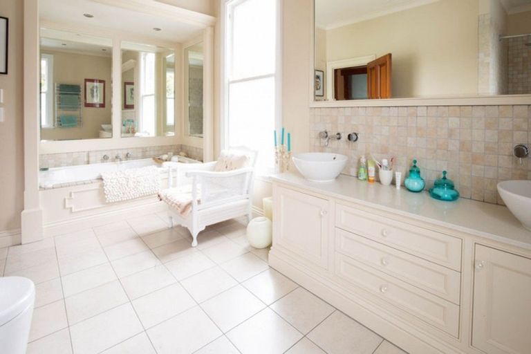 Photo of property in 46 Bronte Street, Nelson, 7010