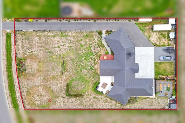 Photo of property in 81 Kingsdowne Drive, West Melton, 7618