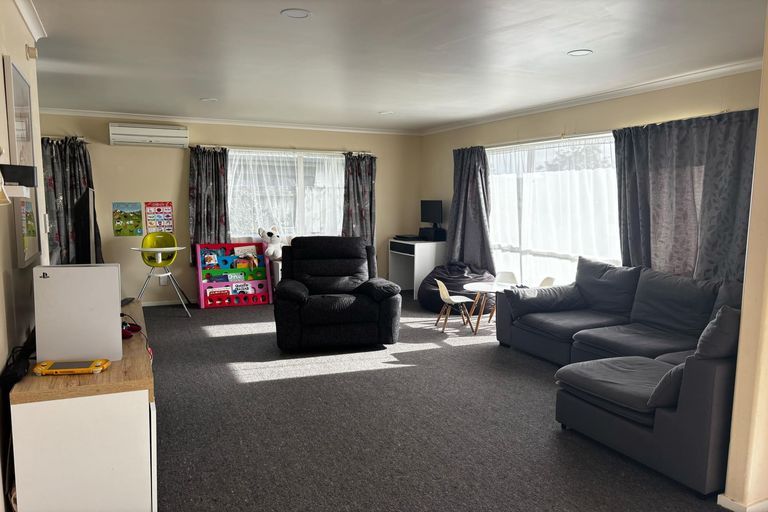 Photo of property in 57 Pelorus Street, Welcome Bay, Tauranga, 3112