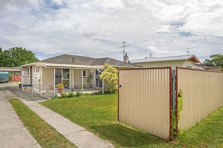 Photo of property in 38 Oswald Street, Mangapapa, Gisborne, 4010