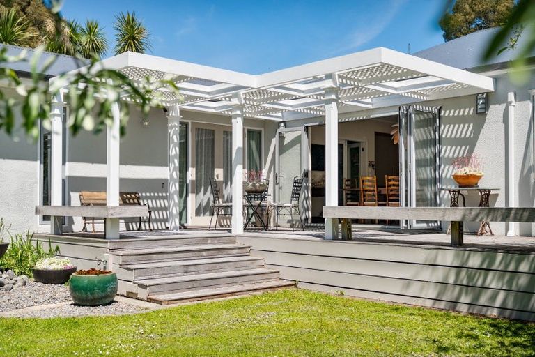 Photo of property in 72a Ahikouka Road, Ahikouka, Greytown, 5794