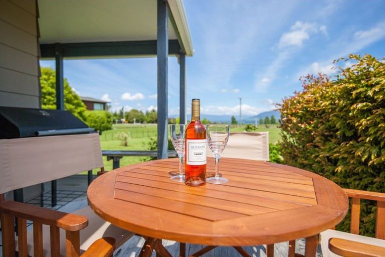 Photo of property in 8 Riverpark Drive, Kuratau, Turangi, 3381