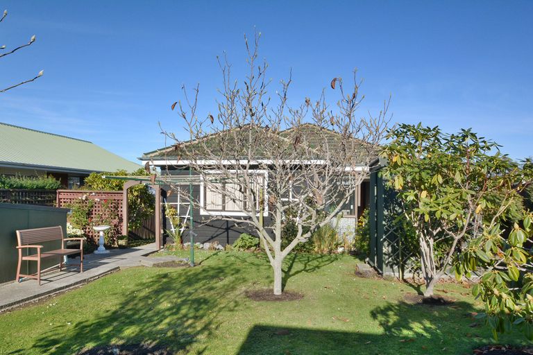 Photo of property in 21 Ventnor Street, Mornington, Dunedin, 9011