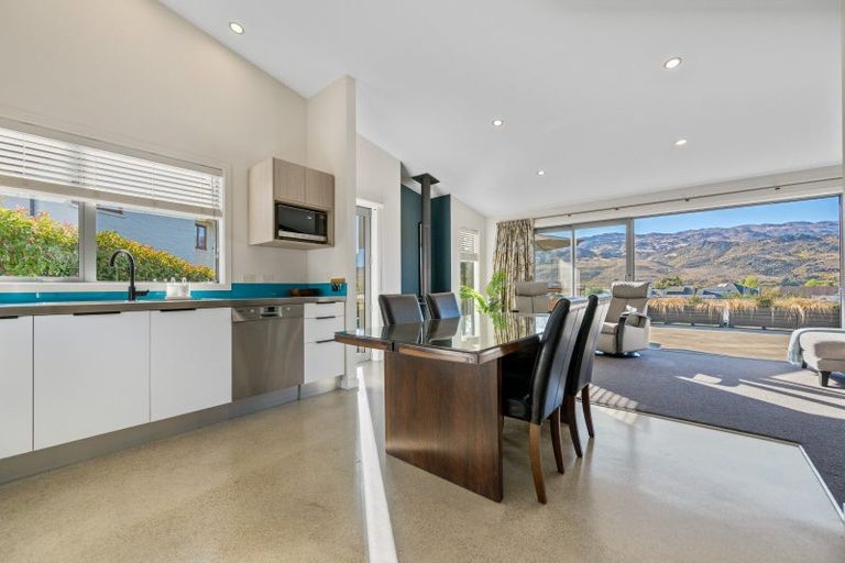 Photo of property in 13a Missy Crescent, Mount Pisa, Cromwell, 9383