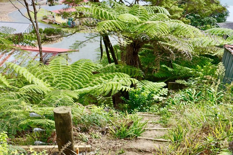 Photo of property in 120 Greenslade Road, Raglan, 3295