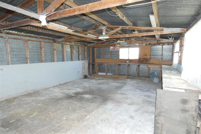 Photo of property in 16 Mail Avenue, Weymouth, Auckland, 2103