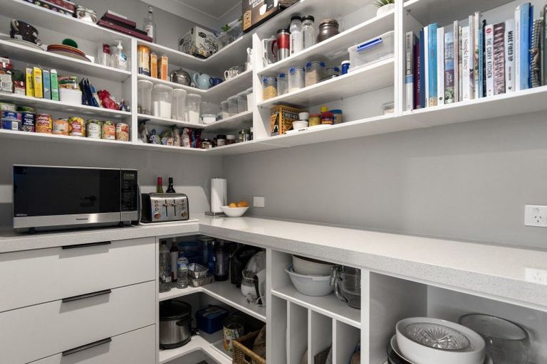 Photo of property in 15 Charlotte Drive, Omokoroa, 3114