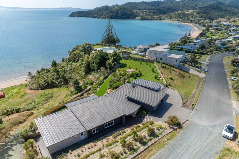 Photo of property in 60 Peninsula Parade, Hihi, Mangonui, 0494