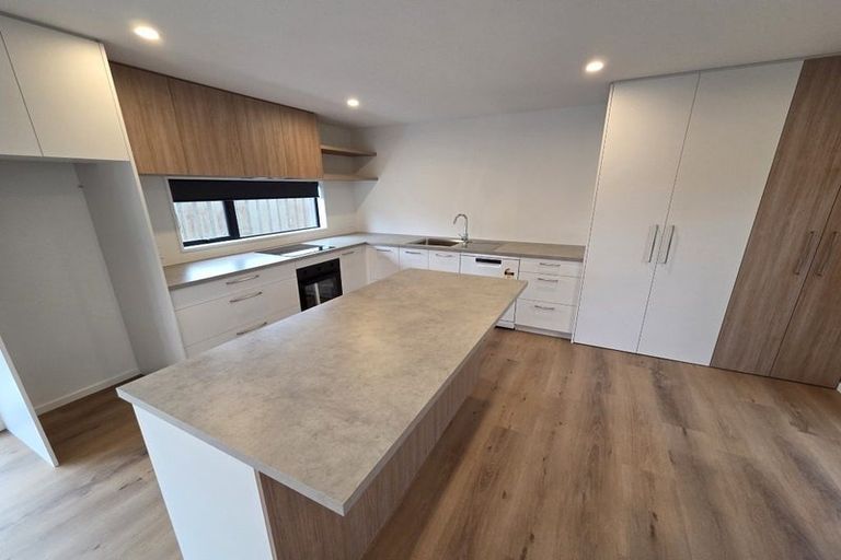 Photo of property in 1/174 Olliviers Road, Phillipstown, Christchurch, 8011