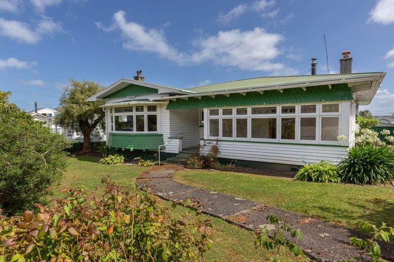 Photo of property in 2 Perotti Street, Greymouth, 7805