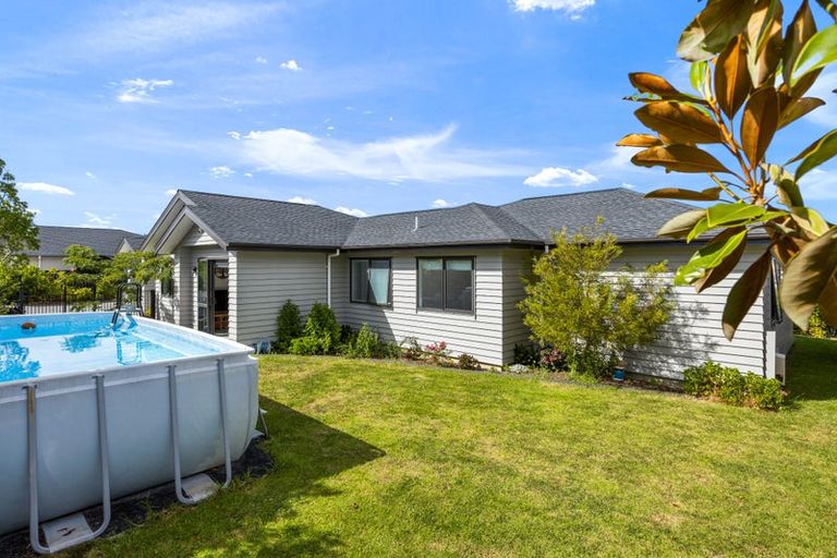 Photo of property in 69 Harvest Avenue, Orewa, 0931