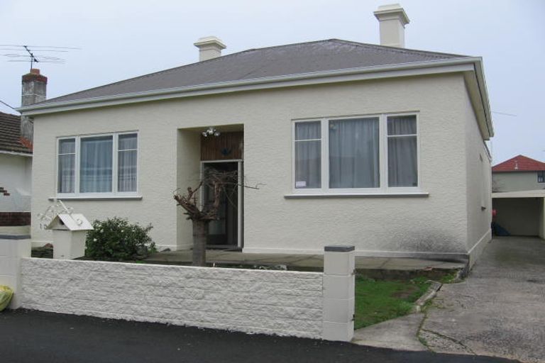 Photo of property in 15 Atkinson Street, South Dunedin, Dunedin, 9012