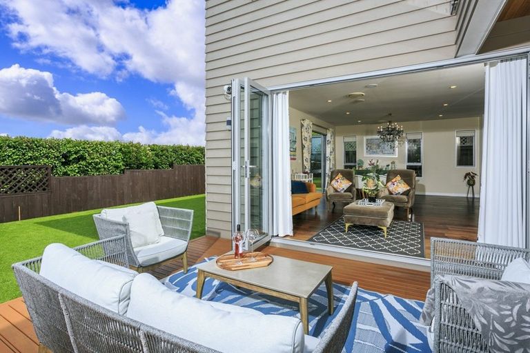 Photo of property in 81a Deep Creek Road, Waiake, Auckland, 0630