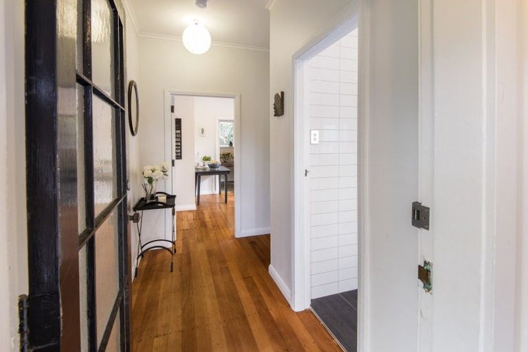 Photo of property in 9a Kerr Street, Devonport, Auckland, 0624