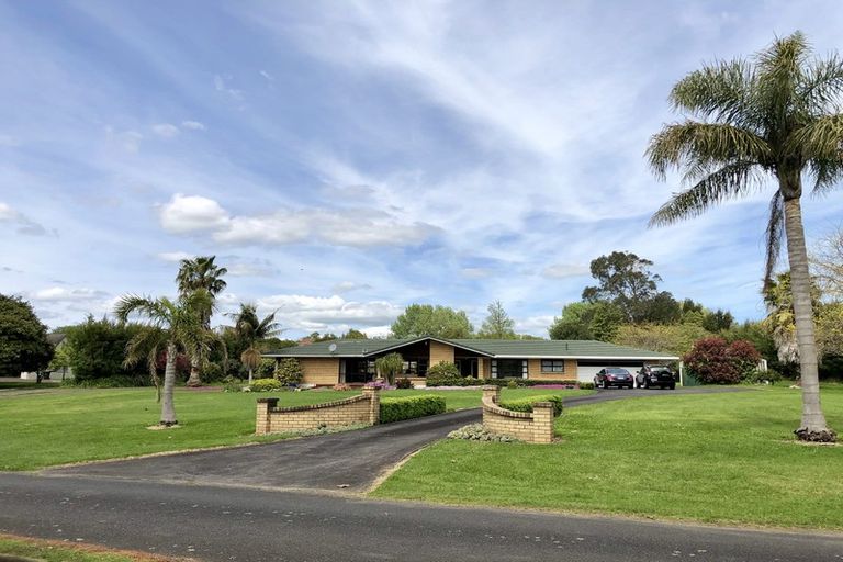 Photo of property in 42 Island View Road, Karaka, Papakura, 2580