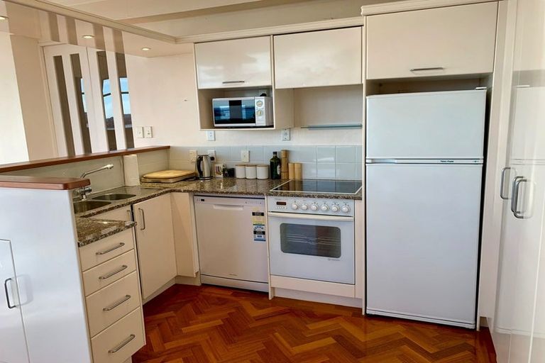 Photo of property in 58/45 Stanley Road, Stanley Point, Auckland, 0624