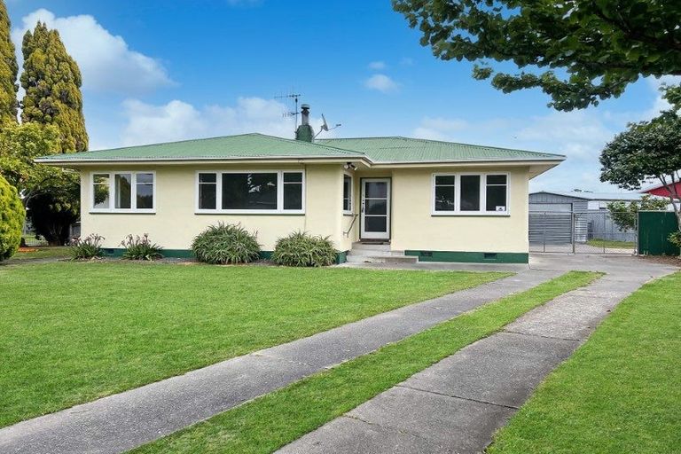 Photo of property in 36 Bill Hercock Street, Pirimai, Napier, 4112