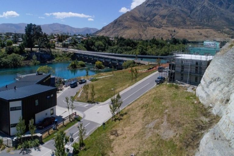 Photo of property in 4 Old Homestead Place, Kawarau Falls, Queenstown, 9300