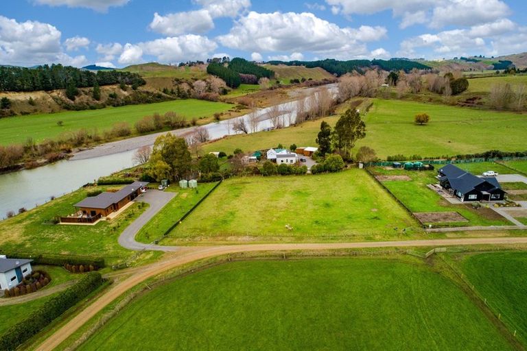 Photo of property in 742d River Road, Otane, 4277