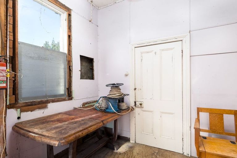 Photo of property in 3 Caernarvon Street, Waimate, 7924