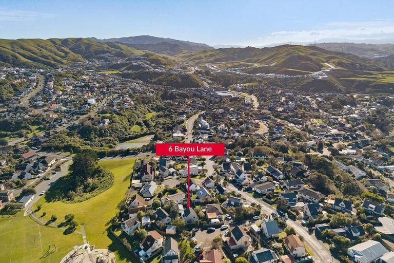 Photo of property in 6 Bayou Lane, Churton Park, Wellington, 6037