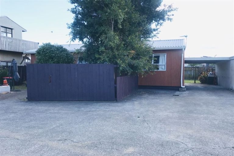 Photo of property in 4/221 Buckland Road, Mangere East, Auckland, 2024