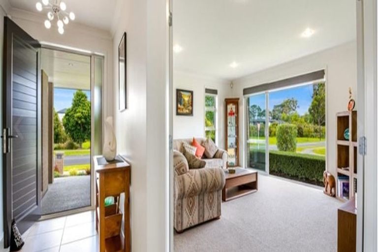 Photo of property in 39 Ridgedale Road, Silverdale, 0932