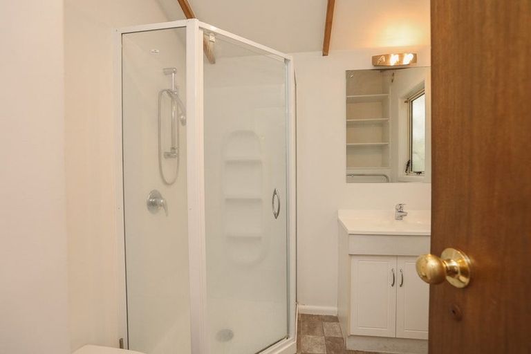 Photo of property in 19 Tika Street, Riccarton, Christchurch, 8041