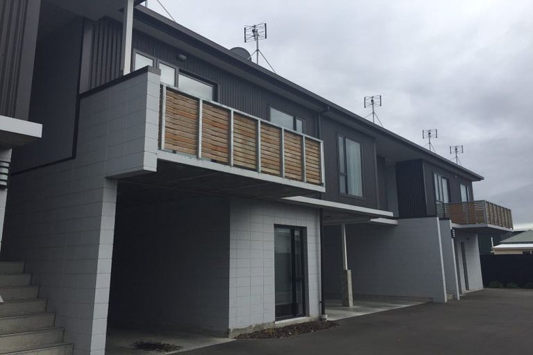 Photo of property in 11 Walpole Street, Waltham, Christchurch, 8023