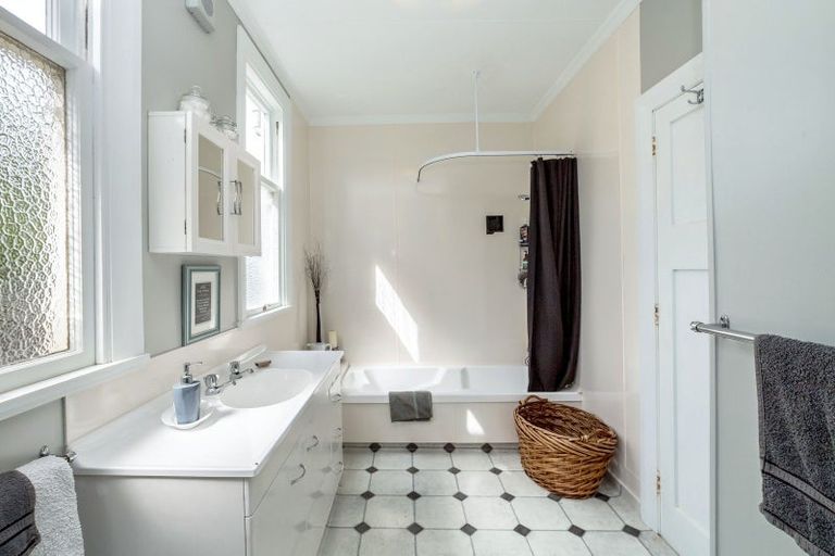 Photo of property in 16 Devon Street, Solway, Masterton, 5810