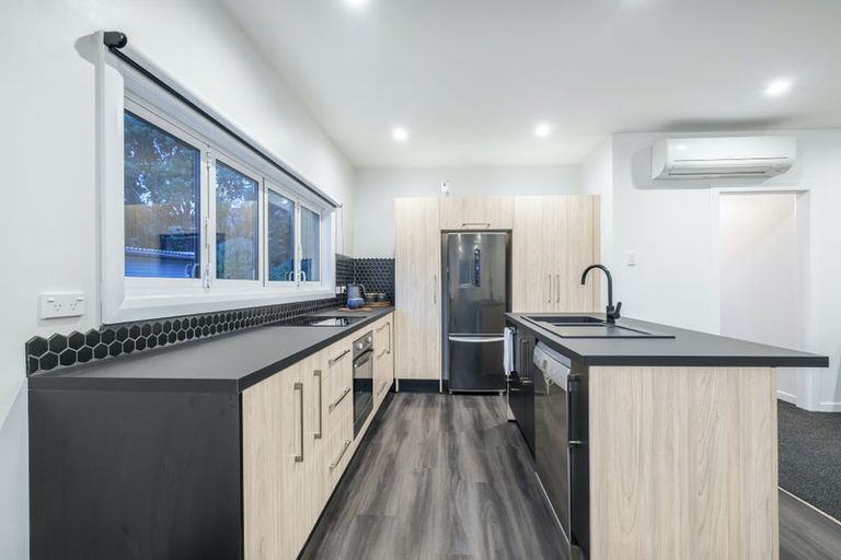 Photo of property in 3 Onepu Road, Pukerua Bay, 5026