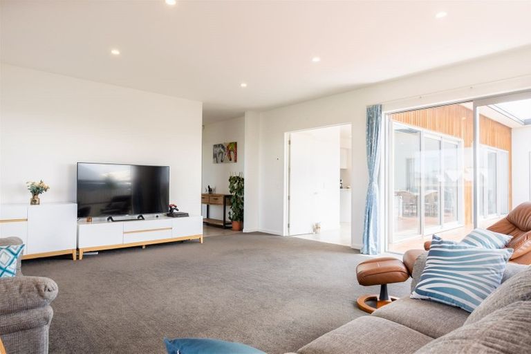 Photo of property in 8 Piper Street, Halswell, Christchurch, 8025