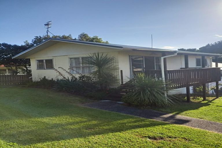 Photo of property in 16b Memorial Drive, Parahaki, Whangarei, 0112