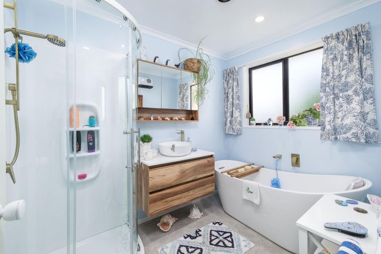 Photo of property in 1 Pitman Place, Waimate, 7924