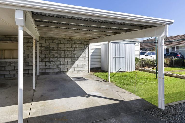 Photo of property in 6b Heather Grove, Fairfield, Lower Hutt, 5011