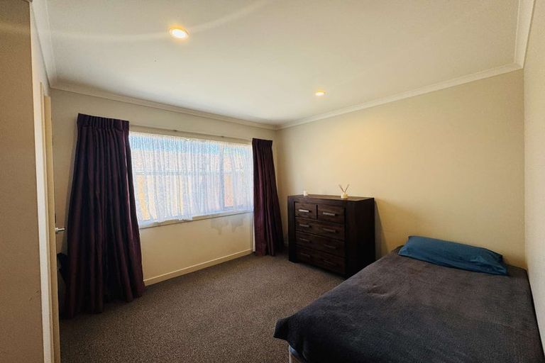 Photo of property in 95 Tremaine Avenue, Westbrook, Palmerston North, 4412