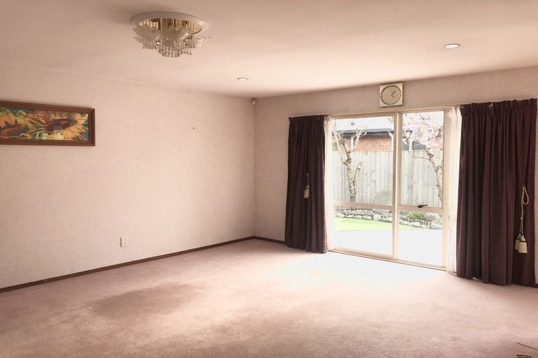 Photo of property in 71a Harris Crescent, Papanui, Christchurch, 8053