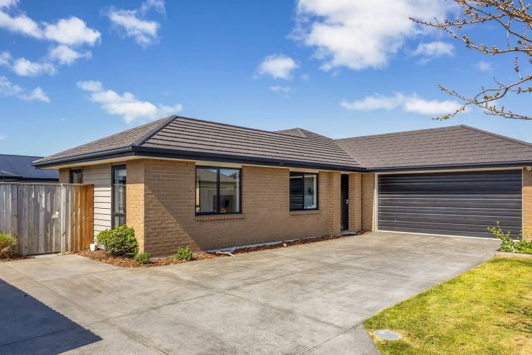 Photo of property in 61 Georgina Street, Marshland, Christchurch, 8083