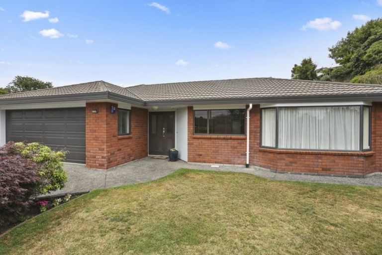 Photo of property in 10 Kororako Grove, Whalers Gate, New Plymouth, 4310